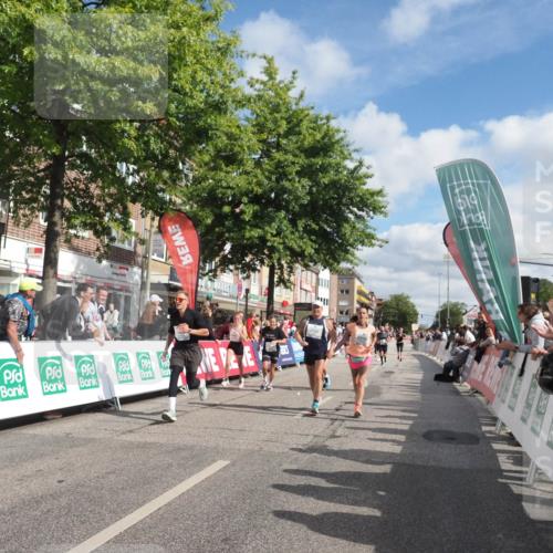 15.09.2024 - PSD Bank Halbmarathon Miley Keyser http://msf.ph/oto/7067370 15.09.2024 12:18:34 Ziel 1713, 1853, 2154, 2266, 2351, 2450, 3064, 3093, 3136, 3141, 3453, 3454, 3472, 3533 meine-sportfotos.de