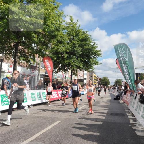 15.09.2024 - PSD Bank Halbmarathon Miley Keyser http://msf.ph/oto/7067394 15.09.2024 12:18:35 Ziel 1713, 1853, 2154, 2266, 2450, 3064, 3093, 3136, 3141, 3453, 3454, 3472, 3533 meine-sportfotos.de