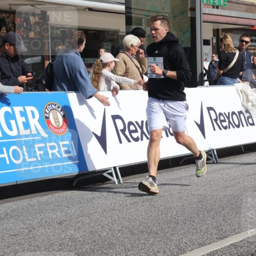 15.09.2024 - PSD Bank Halbmarathon Michael Strokosch http://msf.ph/oto/7067395 15.09.2024 12:02:14 Ziel 1286, 1310, 1779, 1826, 1906, 1963, 2026, 2069, 2159, 2180, 2245, 2754, 3172, 3212 meine-sportfotos.de