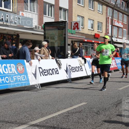 15.09.2024 - PSD Bank Halbmarathon Michael Strokosch http://msf.ph/oto/7067410 15.09.2024 12:02:16 Ziel 1310, 1779, 1826, 1906, 1963, 2026, 2069, 2159, 2180, 2245, 2754, 3172, 3212, 3522 meine-sportfotos.de