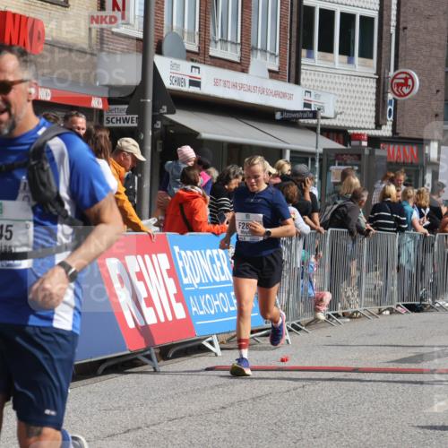 15.09.2024 - PSD Bank Halbmarathon Michael Strokosch http://msf.ph/oto/7067459 15.09.2024 12:02:23 Ziel 1310, 1551, 1963, 2026, 2180, 2200, 2245, 2754, 2800, 3172, 3369, 3522 meine-sportfotos.de