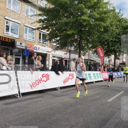 15.09.2024 - PSD Bank Halbmarathon Miley Keyser http://msf.ph/oto/7067466 15.09.2024 11:18:30 Ziel 521, 617, 639, 660, 868, 1073 meine-sportfotos.de