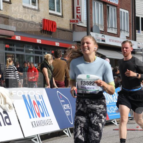 15.09.2024 - PSD Bank Halbmarathon Michael Strokosch http://msf.ph/oto/7067479 15.09.2024 12:02:25 Ziel 1310, 1551, 2026, 2180, 2200, 2245, 2754, 2800, 3172, 3369, 3522 meine-sportfotos.de