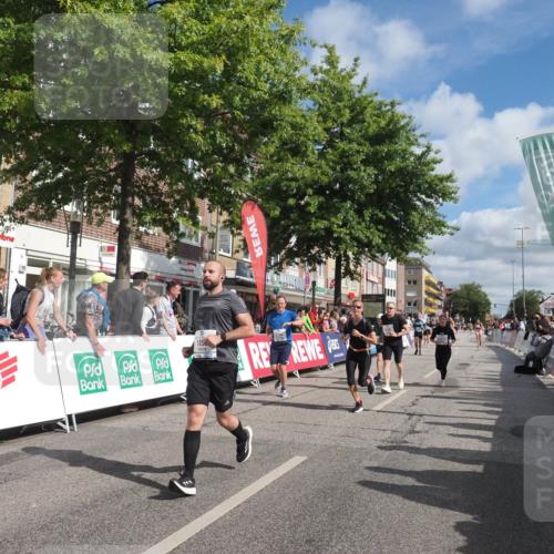 15.09.2024 - PSD Bank Halbmarathon Miley Keyser http://msf.ph/oto/7067491 15.09.2024 12:18:40 Ziel 802, 1713, 1853, 2016, 2023, 2086, 2154, 2232, 2266, 2450, 3093, 3136, 3141, 3221, 3453, 3454, 3472, 3533 meine-sportfotos.de