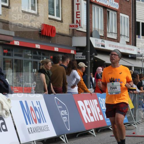 15.09.2024 - PSD Bank Halbmarathon Michael Strokosch http://msf.ph/oto/7067535 15.09.2024 12:02:38 Ziel 1466, 1551, 2200, 2544, 3369 meine-sportfotos.de