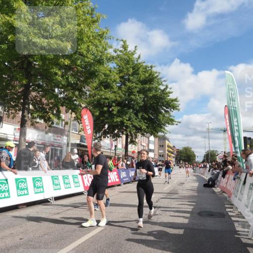 15.09.2024 - PSD Bank Halbmarathon Miley Keyser http://msf.ph/oto/7067538 15.09.2024 12:18:43 Ziel 802, 1713, 1853, 2016, 2023, 2086, 2154, 2232, 2266, 3093, 3094, 3136, 3141, 3221, 3453, 3454, 3472, 3533 meine-sportfotos.de