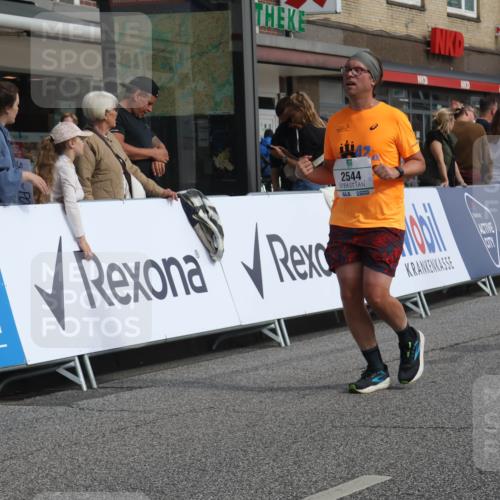 15.09.2024 - PSD Bank Halbmarathon Michael Strokosch http://msf.ph/oto/7067550 15.09.2024 12:02:40 Ziel 1466, 1551, 2544, 3369 meine-sportfotos.de