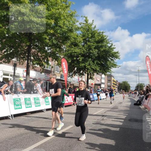 15.09.2024 - PSD Bank Halbmarathon Miley Keyser http://msf.ph/oto/7067554 15.09.2024 12:18:43 Ziel 802, 1713, 1853, 2016, 2023, 2086, 2154, 2232, 2266, 3093, 3094, 3136, 3141, 3221, 3453, 3454, 3472, 3533 meine-sportfotos.de