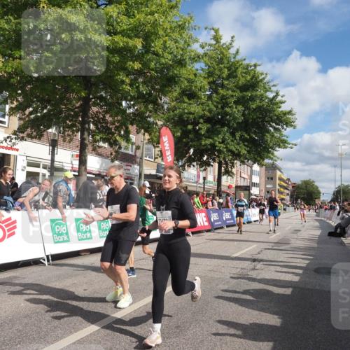 15.09.2024 - PSD Bank Halbmarathon Miley Keyser http://msf.ph/oto/7067563 15.09.2024 12:18:43 Ziel 802, 1713, 1853, 2016, 2023, 2086, 2154, 2232, 2266, 3093, 3094, 3136, 3141, 3221, 3453, 3454, 3472, 3533 meine-sportfotos.de