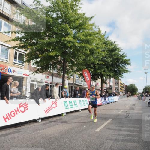 15.09.2024 - PSD Bank Halbmarathon Miley Keyser http://msf.ph/oto/7067579 15.09.2024 11:18:44 Ziel 420, 660, 849, 1085 meine-sportfotos.de