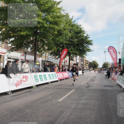 15.09.2024 - PSD Bank Halbmarathon Miley Keyser http://msf.ph/oto/7067617 15.09.2024 11:18:52 Ziel 420, 584, 849, 866, 1066, 1085 meine-sportfotos.de