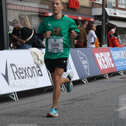 15.09.2024 - PSD Bank Halbmarathon Michael Strokosch http://msf.ph/oto/7067629 15.09.2024 12:02:55 Ziel 1420, 1658, 1722, 2060, 2155, 2764, 3011 meine-sportfotos.de