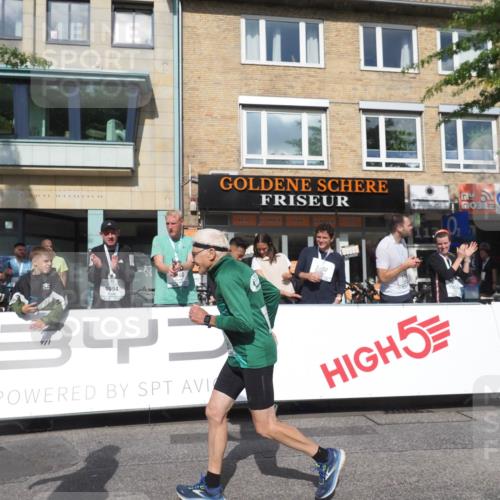 15.09.2024 - PSD Bank Halbmarathon Miley Keyser http://msf.ph/oto/7067630 15.09.2024 12:18:45 Ziel 802, 1853, 2016, 2023, 2086, 2154, 2232, 2266, 3094, 3136, 3141, 3221, 3453, 3454, 3472, 3533 meine-sportfotos.de