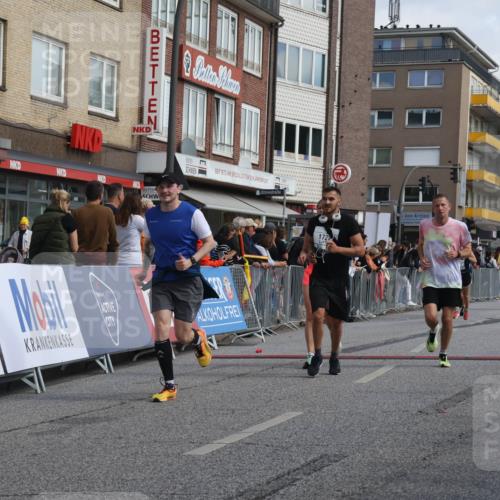 15.09.2024 - PSD Bank Halbmarathon Michael Strokosch http://msf.ph/oto/7067637 15.09.2024 12:02:56 Ziel 1420, 1658, 1722, 2037, 2060, 2155, 2764, 3011 meine-sportfotos.de