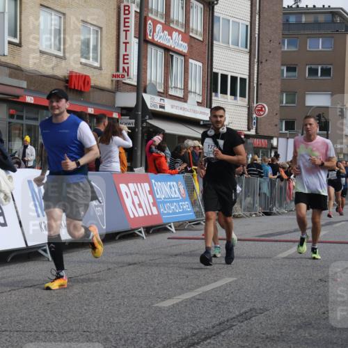 15.09.2024 - PSD Bank Halbmarathon Michael Strokosch http://msf.ph/oto/7067643 15.09.2024 12:02:57 Ziel 1420, 1658, 1722, 2037, 2060, 2155, 2764, 3011 meine-sportfotos.de