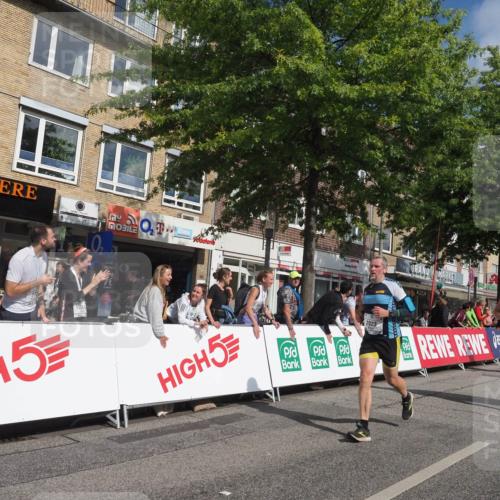 15.09.2024 - PSD Bank Halbmarathon Miley Keyser http://msf.ph/oto/7067649 15.09.2024 12:18:47 Ziel 802, 1853, 2016, 2023, 2086, 2154, 2232, 2266, 3094, 3136, 3141, 3221, 3453, 3454, 3472, 3533 meine-sportfotos.de