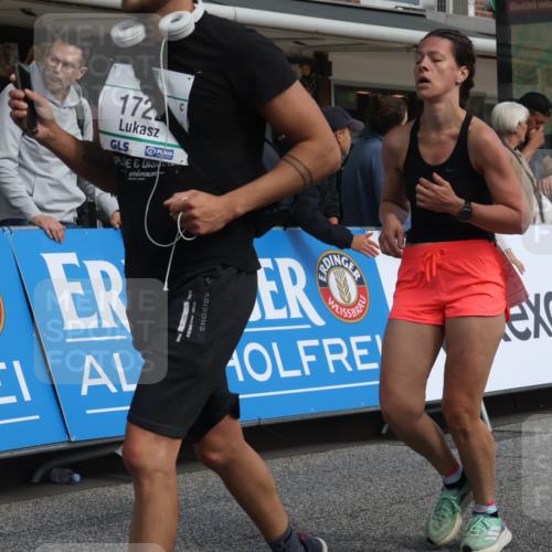 15.09.2024 - PSD Bank Halbmarathon Michael Strokosch http://msf.ph/oto/7067668 15.09.2024 12:03:00 Ziel 1420, 1658, 1722, 1740, 2037, 2060, 2155, 2417, 2764, 3011 meine-sportfotos.de