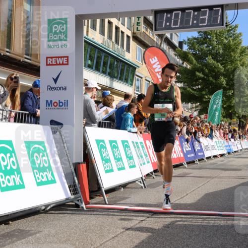 15.09.2024 - PSD Bank Halbmarathon Strokosch-Dieckow http://msf.ph/oto/7067673 15.09.2024 11:08:28 Ziel 403, 474, 475, 479, 483, 491, 493 meine-sportfotos.de