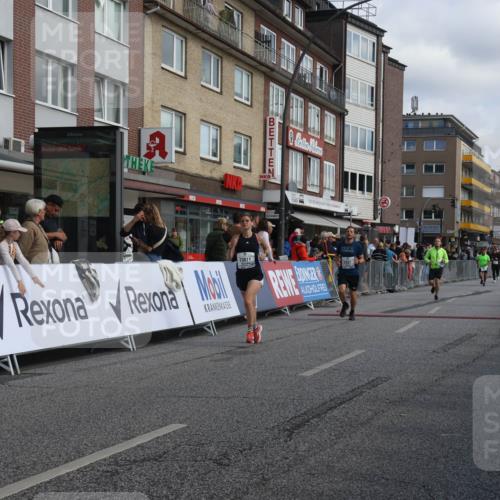 15.09.2024 - PSD Bank Halbmarathon Michael Strokosch http://msf.ph/oto/7067681 15.09.2024 12:03:02 Ziel 1420, 1658, 1722, 1740, 2037, 2060, 2155, 2417, 2764, 3011 meine-sportfotos.de