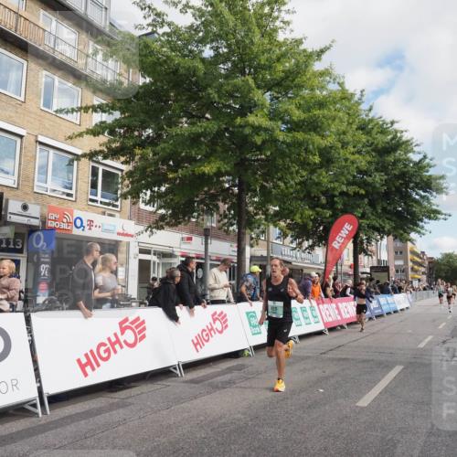 15.09.2024 - PSD Bank Halbmarathon Miley Keyser http://msf.ph/oto/7067682 15.09.2024 11:18:55 Ziel 420, 584, 849, 866, 1066, 1085 meine-sportfotos.de