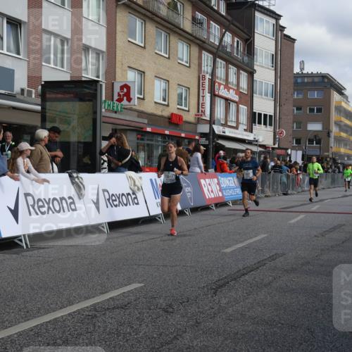 15.09.2024 - PSD Bank Halbmarathon Michael Strokosch http://msf.ph/oto/7067683 15.09.2024 12:03:02 Ziel 1420, 1658, 1722, 1740, 2037, 2060, 2155, 2417, 2764, 3011 meine-sportfotos.de