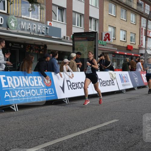 15.09.2024 - PSD Bank Halbmarathon Michael Strokosch http://msf.ph/oto/7067687 15.09.2024 12:03:03 Ziel 1420, 1658, 1722, 1740, 2037, 2155, 2417, 2764, 3011 meine-sportfotos.de