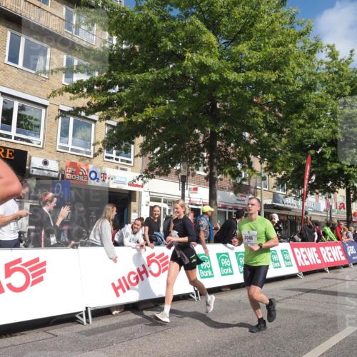 15.09.2024 - PSD Bank Halbmarathon Miley Keyser http://msf.ph/oto/7067713 15.09.2024 12:18:49 Ziel 802, 1853, 2016, 2023, 2086, 2154, 2232, 2266, 3094, 3136, 3221, 3472, 3533 meine-sportfotos.de