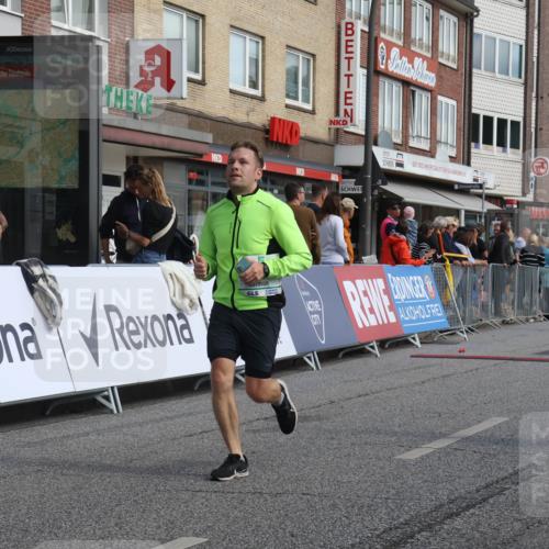 15.09.2024 - PSD Bank Halbmarathon Michael Strokosch http://msf.ph/oto/7067714 15.09.2024 12:03:07 Ziel 1420, 1658, 1722, 1740, 2037, 2155, 2417, 2548, 2759, 2764, 3011 meine-sportfotos.de