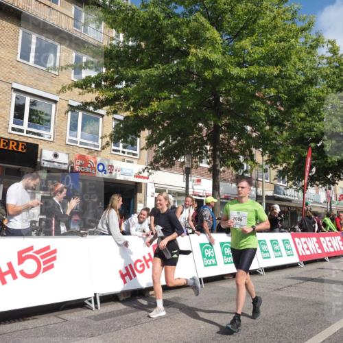 15.09.2024 - PSD Bank Halbmarathon Miley Keyser http://msf.ph/oto/7067717 15.09.2024 12:18:49 Ziel 802, 1853, 2016, 2023, 2086, 2154, 2232, 2266, 3094, 3136, 3221, 3472, 3533 meine-sportfotos.de