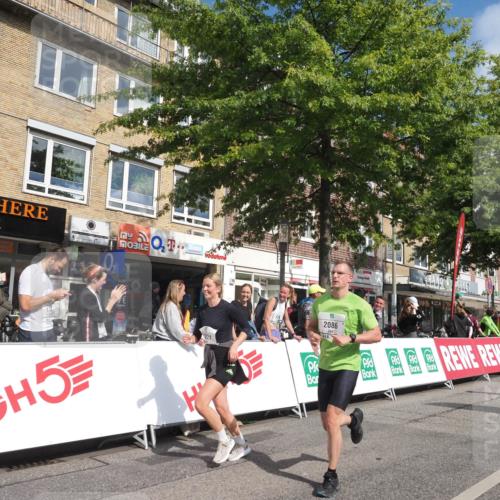 15.09.2024 - PSD Bank Halbmarathon Miley Keyser http://msf.ph/oto/7067720 15.09.2024 12:18:50 Ziel 802, 1853, 2016, 2023, 2086, 2149, 2154, 2232, 2266, 3094, 3136, 3221, 3472, 3533 meine-sportfotos.de