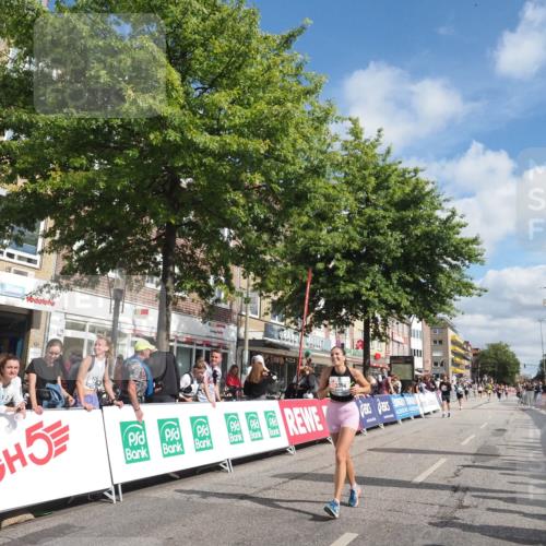15.09.2024 - PSD Bank Halbmarathon Miley Keyser http://msf.ph/oto/7067740 15.09.2024 12:18:51 Ziel 802, 1853, 2016, 2023, 2086, 2149, 2154, 2232, 2266, 2821, 3094, 3136, 3221, 3472, 3533 meine-sportfotos.de