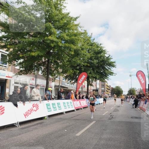 15.09.2024 - PSD Bank Halbmarathon Miley Keyser http://msf.ph/oto/7067747 15.09.2024 11:18:58 Ziel 420, 584, 849, 866, 1066, 1085 meine-sportfotos.de