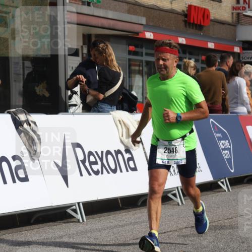 15.09.2024 - PSD Bank Halbmarathon Michael Strokosch http://msf.ph/oto/7067759 15.09.2024 12:03:13 Ziel 1740, 1944, 2037, 2062, 2417, 2548, 2759, 3011 meine-sportfotos.de