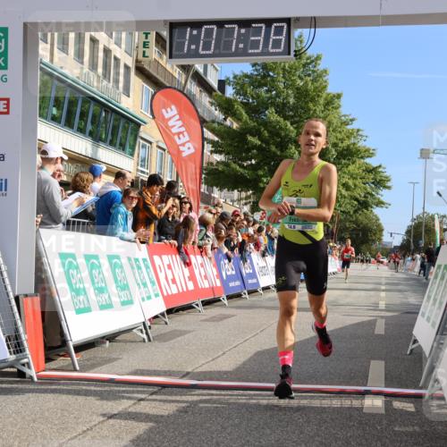 15.09.2024 - PSD Bank Halbmarathon Strokosch-Dieckow http://msf.ph/oto/7067763 15.09.2024 11:08:29 Ziel 403, 474, 475, 479, 483, 491, 493 meine-sportfotos.de