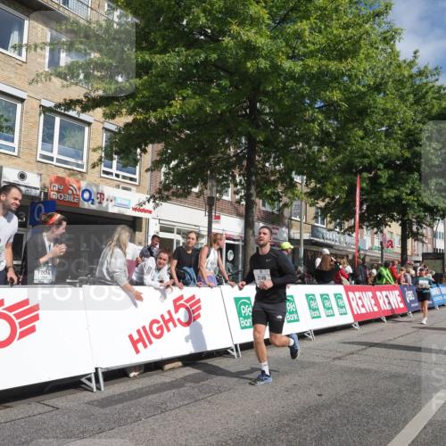 15.09.2024 - PSD Bank Halbmarathon Miley Keyser http://msf.ph/oto/7067791 15.09.2024 12:18:59 Ziel 802, 1728, 1729, 2016, 2023, 2086, 2149, 2232, 2412, 2821, 3094, 3106, 3221, 3258, 3419, 3500, 3561 meine-sportfotos.de