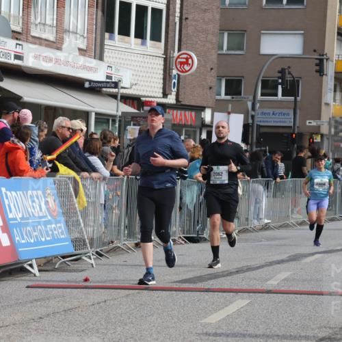 15.09.2024 - PSD Bank Halbmarathon Michael Strokosch http://msf.ph/oto/7067792 15.09.2024 12:03:17 Ziel 1740, 1944, 2062, 2417, 2548, 2759, 3056 meine-sportfotos.de