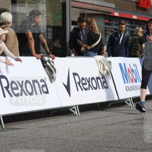 15.09.2024 - PSD Bank Halbmarathon Michael Strokosch http://msf.ph/oto/7067807 15.09.2024 12:03:19 Ziel 1944, 2062, 2548, 2759, 3056 meine-sportfotos.de
