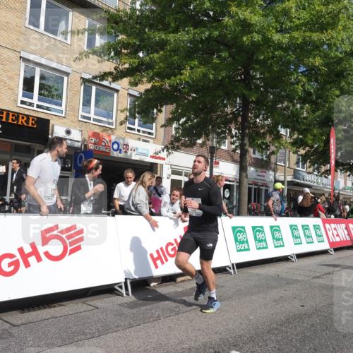 15.09.2024 - PSD Bank Halbmarathon Miley Keyser http://msf.ph/oto/7067809 15.09.2024 12:18:59 Ziel 802, 1728, 1729, 2016, 2023, 2086, 2149, 2232, 2412, 2821, 3094, 3106, 3221, 3258, 3419, 3500, 3561 meine-sportfotos.de