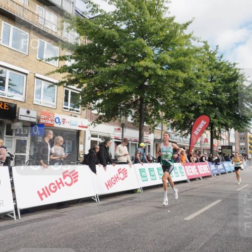 15.09.2024 - PSD Bank Halbmarathon Miley Keyser http://msf.ph/oto/7067811 15.09.2024 11:19:01 Ziel 420, 584, 640, 849, 866, 1066 meine-sportfotos.de