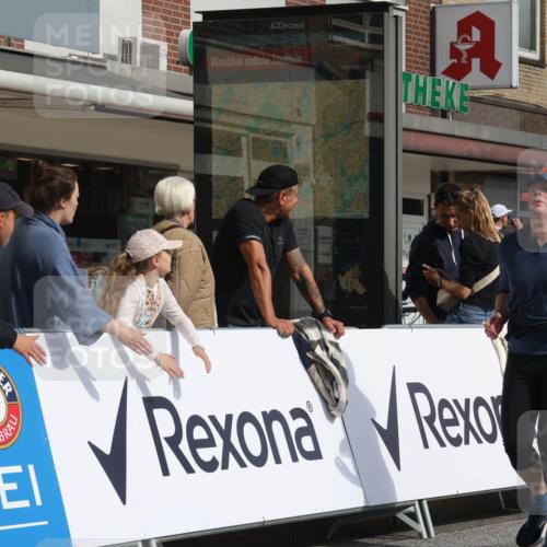 15.09.2024 - PSD Bank Halbmarathon Michael Strokosch http://msf.ph/oto/7067812 15.09.2024 12:03:20 Ziel 1944, 2062, 2548, 2759, 3056 meine-sportfotos.de
