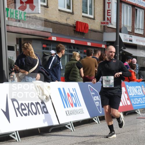15.09.2024 - PSD Bank Halbmarathon Michael Strokosch http://msf.ph/oto/7067820 15.09.2024 12:03:21 Ziel 1944, 2062, 2548, 2759, 3056 meine-sportfotos.de