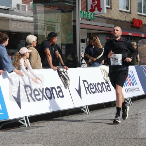 15.09.2024 - PSD Bank Halbmarathon Michael Strokosch http://msf.ph/oto/7067826 15.09.2024 12:03:22 Ziel 1944, 2062, 2548, 2746, 2759, 3056 meine-sportfotos.de