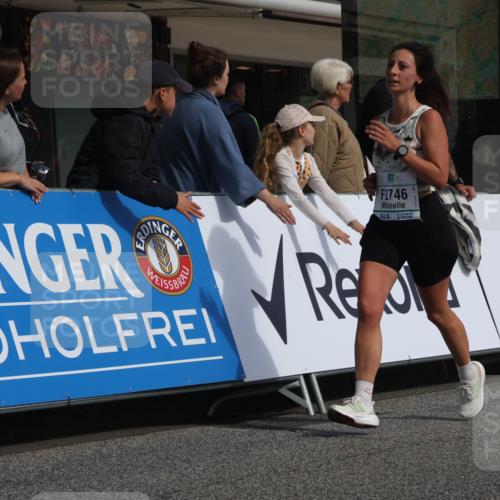 15.09.2024 - PSD Bank Halbmarathon Michael Strokosch http://msf.ph/oto/7067872 15.09.2024 12:03:31 Ziel 1476, 1944, 2062, 2520, 2730, 2746, 3007, 3056, 3271 meine-sportfotos.de