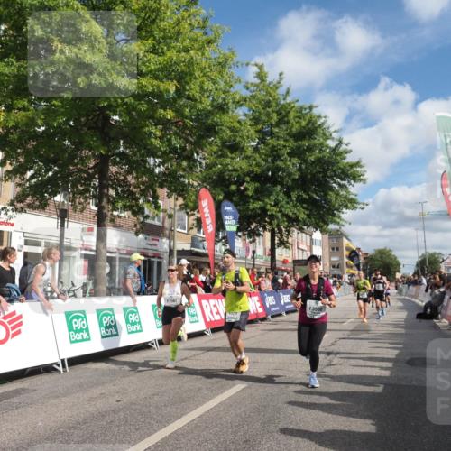 15.09.2024 - PSD Bank Halbmarathon Miley Keyser http://msf.ph/oto/7067880 15.09.2024 12:19:05 Ziel 1728, 1729, 2149, 2412, 2821, 3094, 3106, 3258, 3419, 3446, 3447, 3500, 3561 meine-sportfotos.de