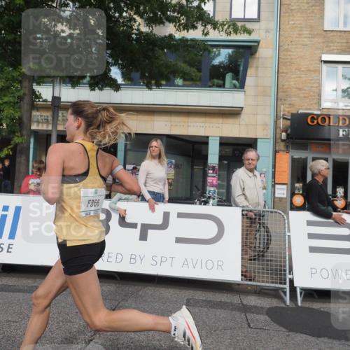 15.09.2024 - PSD Bank Halbmarathon Miley Keyser http://msf.ph/oto/7067881 15.09.2024 11:19:04 Ziel 584, 640, 849, 866, 1066 meine-sportfotos.de