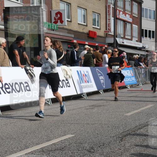 15.09.2024 - PSD Bank Halbmarathon Michael Strokosch http://msf.ph/oto/7067890 15.09.2024 12:03:34 Ziel 1476, 2520, 2730, 2746, 3007, 3056, 3271 meine-sportfotos.de