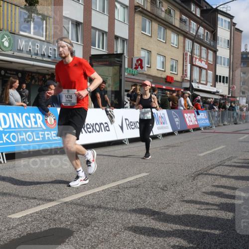 15.09.2024 - PSD Bank Halbmarathon Michael Strokosch http://msf.ph/oto/7067911 15.09.2024 12:03:37 Ziel 1476, 2520, 2730, 2746, 3007, 3271 meine-sportfotos.de