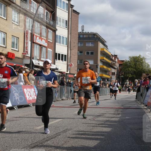 15.09.2024 - PSD Bank Halbmarathon Michael Strokosch http://msf.ph/oto/7067969 15.09.2024 12:03:53 Ziel 1674, 1741, 2136, 2363, 2372, 2720, 2880, 2943, 2945 meine-sportfotos.de