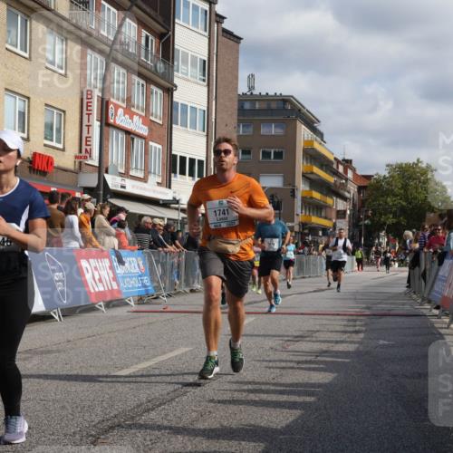 15.09.2024 - PSD Bank Halbmarathon Michael Strokosch http://msf.ph/oto/7067974 15.09.2024 12:03:53 Ziel 1674, 1741, 2136, 2363, 2372, 2720, 2880, 2943, 2945 meine-sportfotos.de