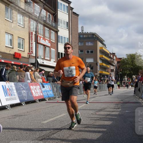 15.09.2024 - PSD Bank Halbmarathon Michael Strokosch http://msf.ph/oto/7067977 15.09.2024 12:03:53 Ziel 1674, 1741, 2136, 2363, 2372, 2720, 2880, 2943, 2945 meine-sportfotos.de